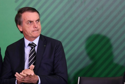 Bolsonaro defiende a capa y espada privatización de Eletrobras Latinoamérica