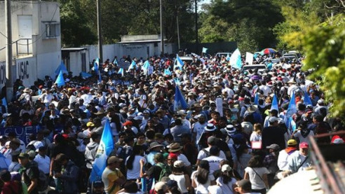 Pueblo de Guatemala se moviliza en rechazo al presidente Giammattei Actualidad