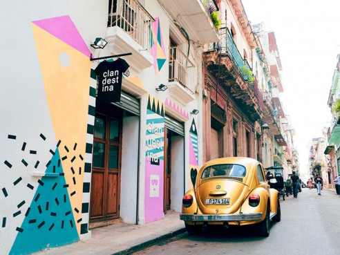 (Video) Marca cubana de ropa lanza campaña para denunciar plagio de la española Zara Latinoamérica