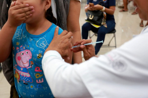 En Bolivia extienden vacunación contra covid-19 a niños de 5 a 11 años Latinoamérica