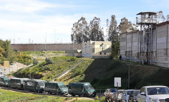 Decretan cuarentena total en Cárcel de Valparaíso por masivo brote de Covid-19 Chile