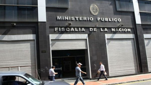 Fiscalía de Perú denuncia a funcionarios policiales por represión en 2020 Actualidad