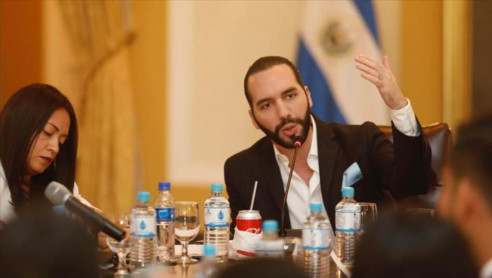 Revelan gabinete paralelo de venezolanos que gobiernan con Bukele en El Salvador Portada