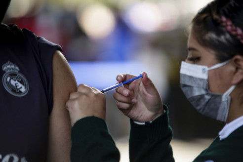 México aplica más de 155 millones de dosis de vacuna contra la covid-19 México