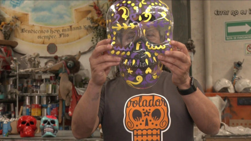Artistas plásticos mexicanos se inspiran en las catrinas para elaborar máscaras anticovid-19 Artes