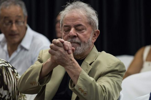 Fiscalía de Brasil pide a la justicia evaluar si Lula puede cumplir su pena en régimen semiabierto Latinoamérica