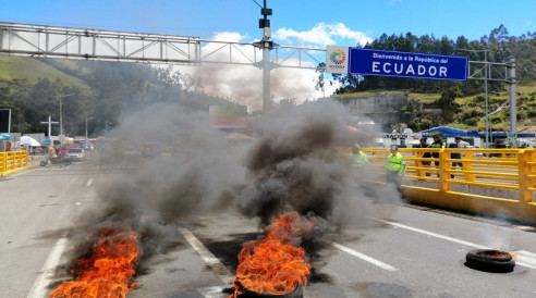 Movimientos sociales cumplen tercera jornada de protestas contra medidas económicas de Moreno Latinoamérica