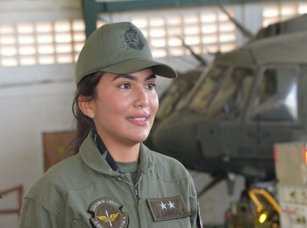 Wayúu se convierte en la primera mujer piloto del Ejército venezolano Venezuela