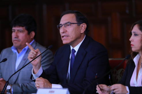 Congreso de Perú debatirá nuevamente moción de vacancia contra Vizcarra Latinoamérica