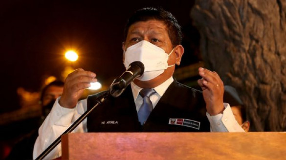 Ministro de Defensa de Perú asegura que el presidente le dijo que