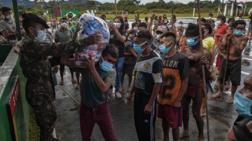Investigan si una misión militar puso en riesgo de COVID-19 a comunidades indígenas de Brasil Brasil