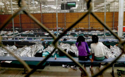 “Campos de concentración”: Vigilias exigirán cierre de centros de detención para migrantes en EE. UU. Latinoamérica