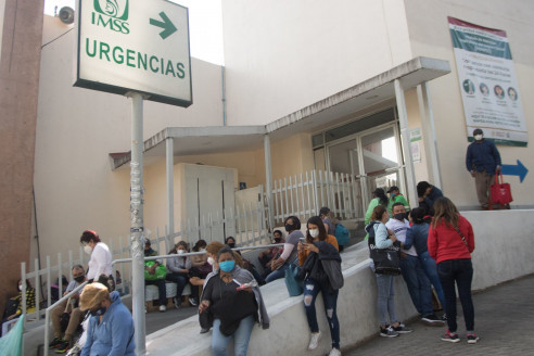 El IMSS dejó sin surtir 16 millones de recetas médicas en 2020, revela informe México