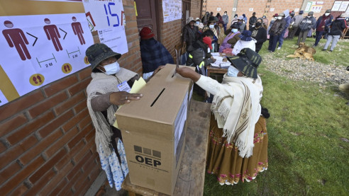 Bolivia: Sondeos señalan que la izquierda perdió posibilidad de gobernar las ciudades más pobladas Latinoamérica