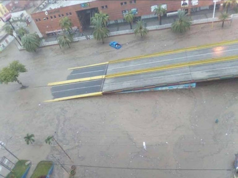 Desbordamiento del río Neverí dejó más de mil viviendas afectadas en Anzoátegui Venezuela