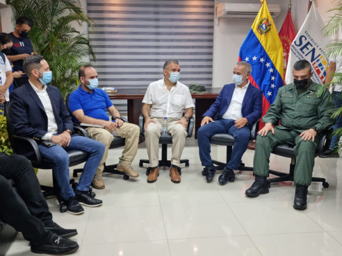 Venezuela y Colombia evalúan protocolos para reactivar paso fronterizo Latinoamérica