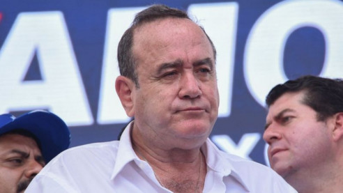 Presidente de Guatemala califica protestas de 