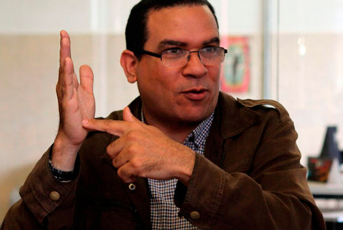 Economista Juan Carlos Valdez: “Si al socialismo lo dejan tranquilo es exitoso, por eso lo sabotean” Actualidad