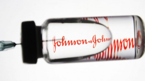 Johnson & Johnson disminuirá cerca del 80% suministro de vacunas anti COVID en EE. UU. Mundo