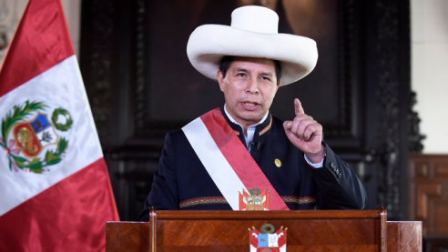 Pedro Castillo acepta renuncia del primer ministro 