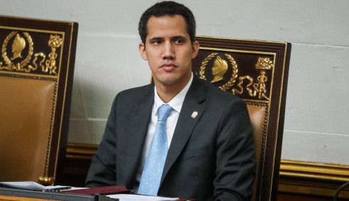 Reuters lo confirma: Juan Guaidó recibe dinero de la corrupción Latinoamérica