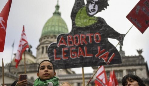 Argentina: activistas piden al Congreso debatir tema del aborto Actualidad