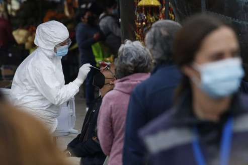 Minsal reportó 7.291 casos de Covid-19, la cifra más alta en siete meses Chile