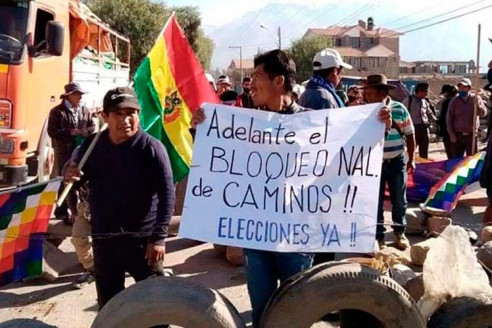Bolivia: marchas y bloqueos marcaron segundo día de huelga contra aplazamiento de elecciones Latinoamérica