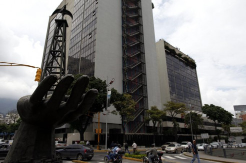 Detuvieron a dos gerentes de la estatal venezolana PDVSA por dar información confidencial a EE. UU. Latinoamérica