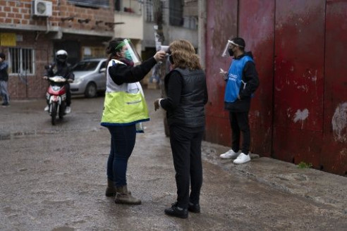 Argentina reporta la velocidad de contagios de COVID-19 más alta desde el inicio del brote Latinoamérica