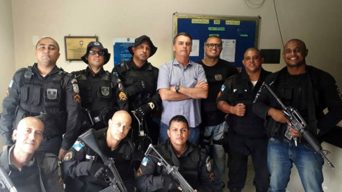 Bolsonaro y su peligrosa ley GLO que exime de responsabilidad a policías y militares Brasil