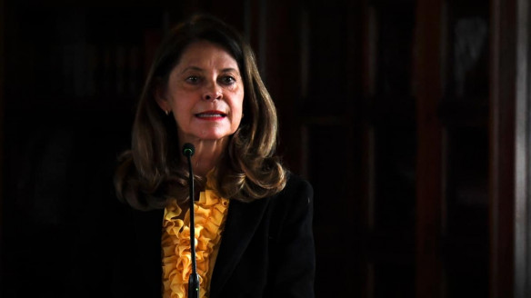 Canciller de Colombia solicita reunión al embajador de Irán en medio de controversia