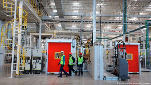 México registra contracción histórica en el sector industrial Latinoamérica