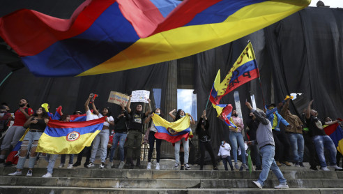 Colombia conmemora su independencia bajo fuerte presencia policial a la espera de una nueva jornada de manifestaciones Actualidad