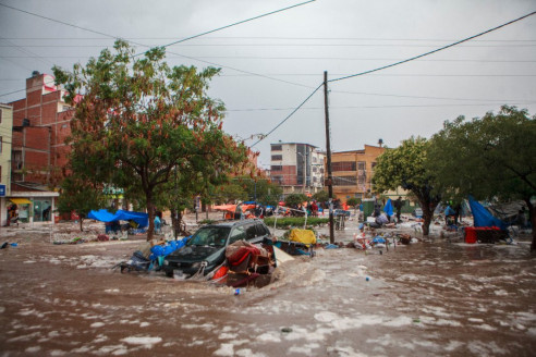 Bolivia: Fuertes lluvias deja al menos tres muertos y cuantiosos daños en ciudad de Sucre Actualidad