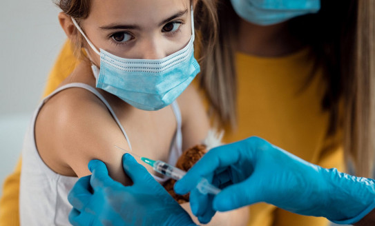 Nueva York presenta aumento en hospitalizaciones pediátricas por covid-19 México