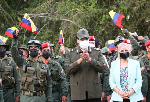 Venezuela activará ejercicios militares 