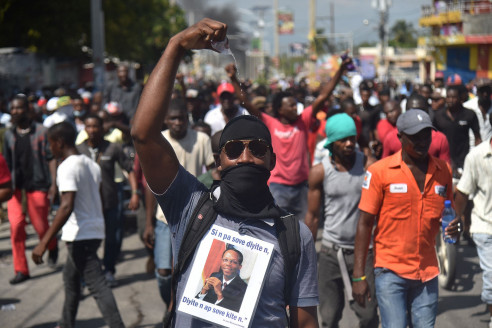Haitianos salen a la calle nuevamente en protesta contra el presidente Moïse Actualidad