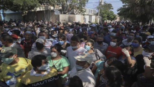 Salvadoreños protestaron por segundo día por bonos ante Covid-19 Latinoamérica