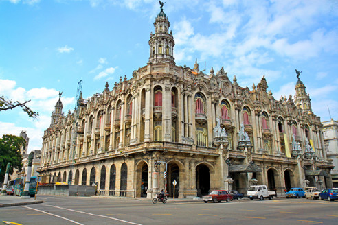 La Ciudad de las Columnas: En La Habana hacen labor titánica para preservar su patrimonio edificado Latinoamérica