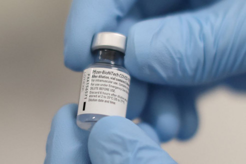 Ecuador recibirá a mediados de febrero nuevo lote de la vacuna Pfizer contra el covid-19 Actualidad