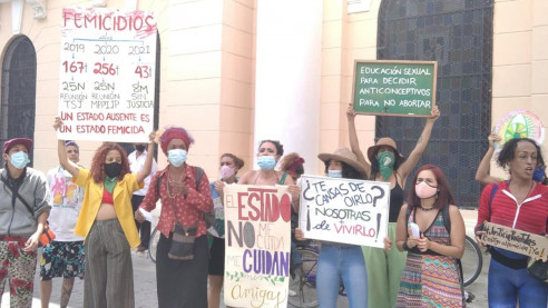 Miles de mujeres en latinoamerica se movilizaron este 8 de marzo contra la violencia machista Actualidad