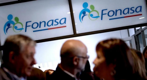 CDE consigue devolución de cerca de $3.500 millones por emisión fraudulenta de bonos de Fonasa Actualidad
