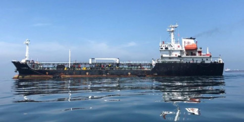 Por ayudar a Venezuela EE. UU. sanciona a cuatro petroleros y a cuatro entidades Latinoamérica