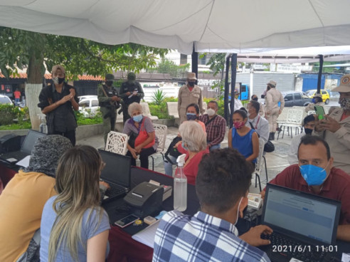 Elecciones 21N: comenzó jornada de inscripción y actualización de datos en el Registro Electoral venezolano Venezuela
