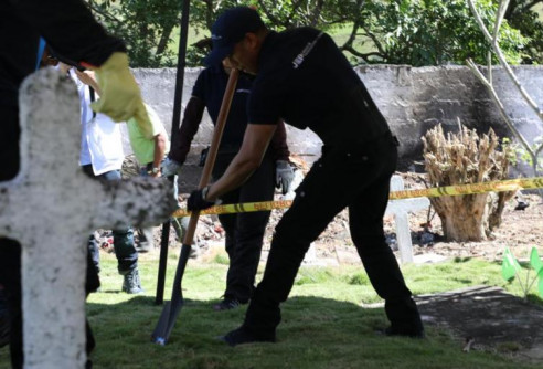En Colombia investigan fosa con 50 presuntas víctimas de ejecuciones extrajudiciales Latinoamérica