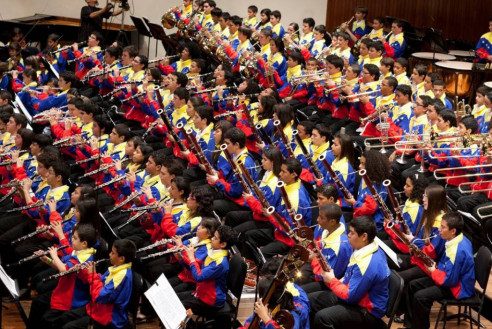 Sistema Nacional de Coros y Orquestas Juveniles e infantiles de Venezuela visitan delegaciones en México Venezuela