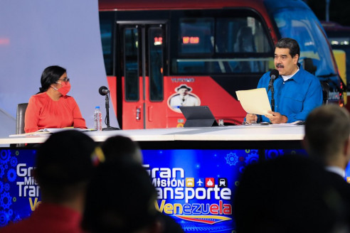 Presidente de Venezuela asevera que la reconversión monetaria facilitará el desarrollo económico del país Venezuela