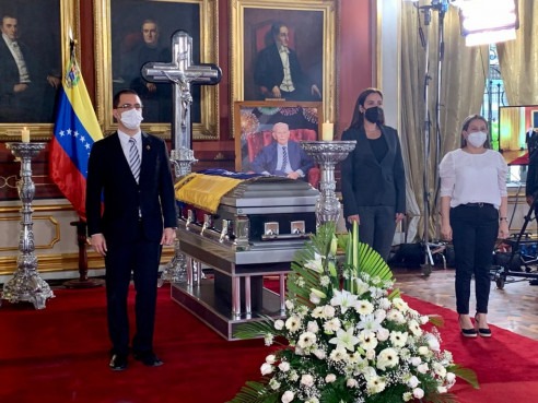 Rindieron honores al exvicepresidente José Vicente Rangel en Venezuela Latinoamérica