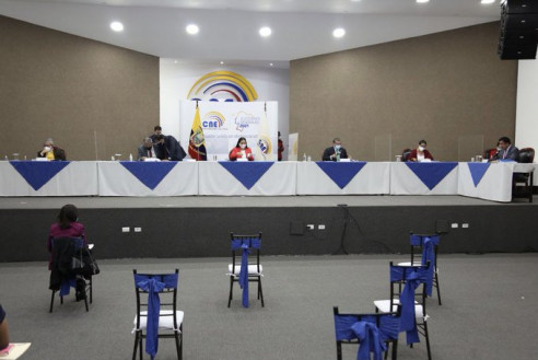 Confirman elección de parlamentarios andinos en Ecuador este 7 de febrero Latinoamérica